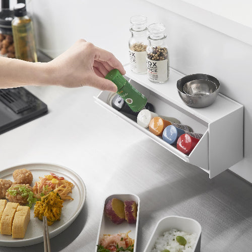 マグネットお薬&サプリメント収納ケース(ホワイト)