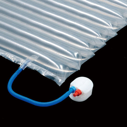 コンパクトエアーベッド（空気入れ付き）